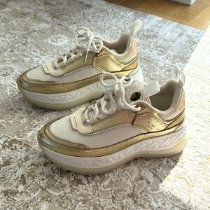 Kurt Geiger Sneakers